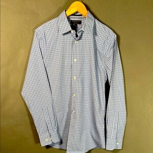 Men's Blue Checkered Shirt, Banana Republic, New, size Small, from TV wardrobe